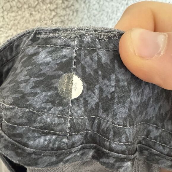 Lululemon Pants Mens 34 Fits 32x28 Grey Classic Fit Performance Golf Casual - Picture 10 of 11